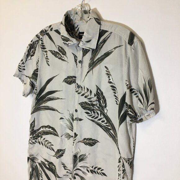 Strellson Mens Button Up T-Shirt - Size Medium - Pre-Owned - SNFJQ1 - Picture 3 of 8